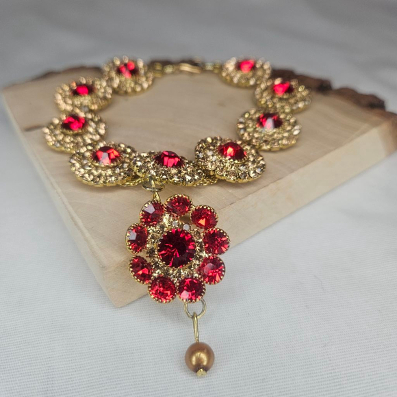 Vintage look India Red and Gold 8" Flower Rhinestone Rakhi Flower Bracelet - Picture 2 of 10